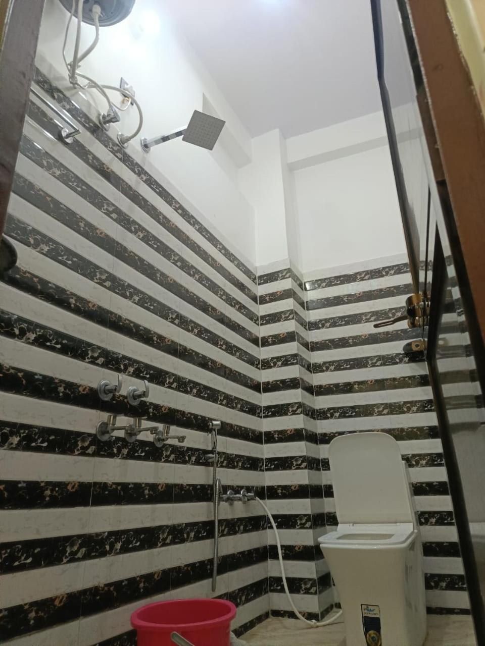 Shree Hari Guest House Ayodhya Exterior photo